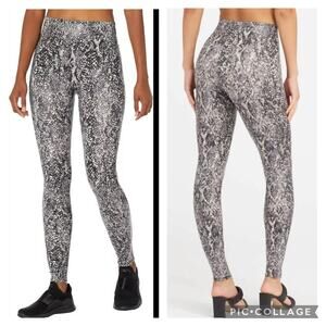 New Spanx Snake Shine Faux Leather Leggings Grey Women's Size XS Animal Print